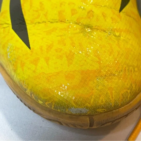 Adidas F5 indoor soccer shoes. Male size 6. Pre-owned. See photos for wear. - Picture 10 of 12